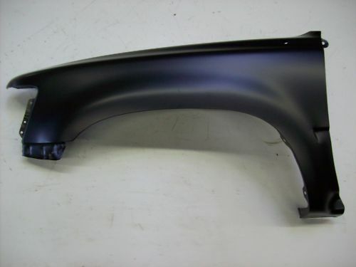 Kotflügel vo.li. passend für Toyota Hi-Lux + VW Taro (4x4) 89-96 