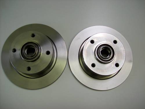 Satz Bremsscheiben vorne Bj. 66-69 passend für VW Karmann Ghia Typ 3 1500 1600 