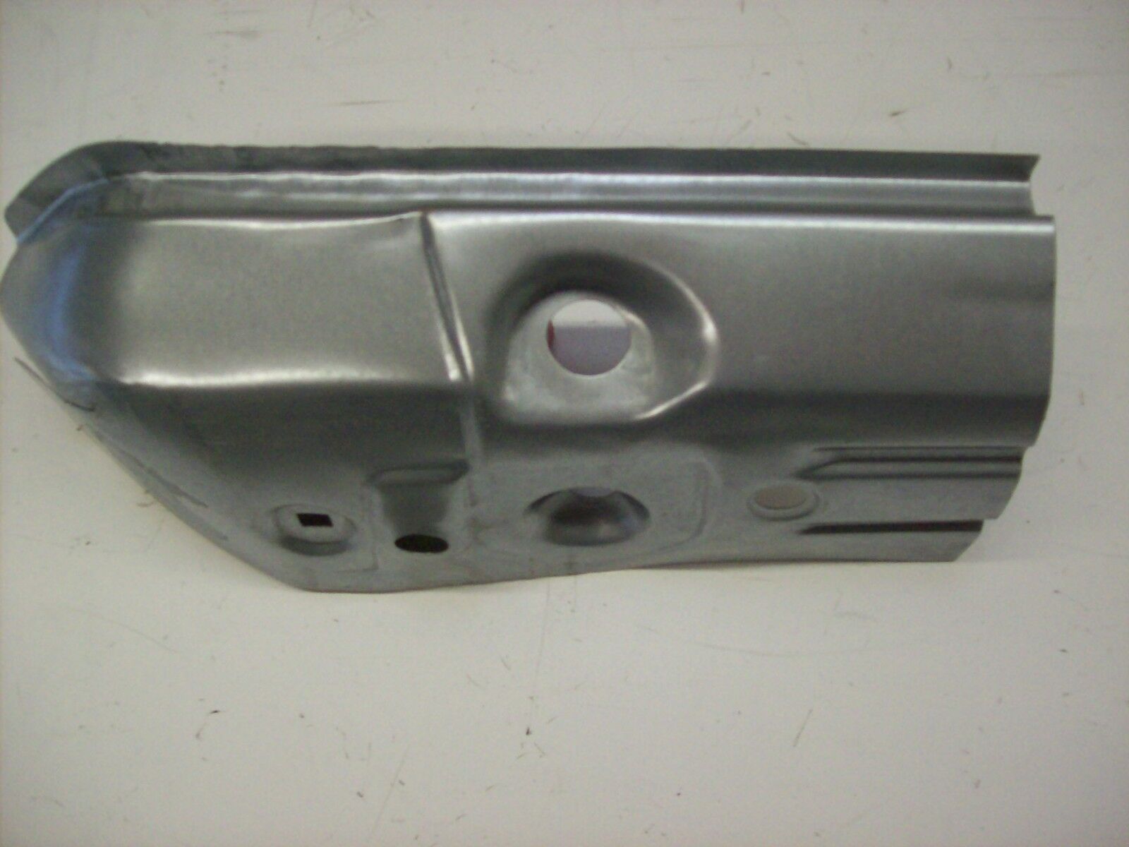 Schweller Schwellerspitze Schweller vorne links passend für Mercedes W201 190 Bj. 82-93