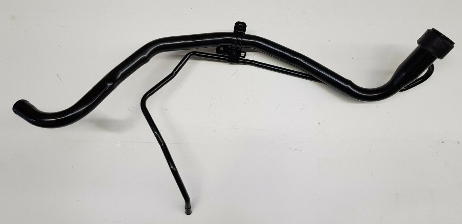 Tankstutzen Tankrohr Einfüllstutzen Einfüllrohr Benzin passend für Toyota Corolla Bj. 01-07