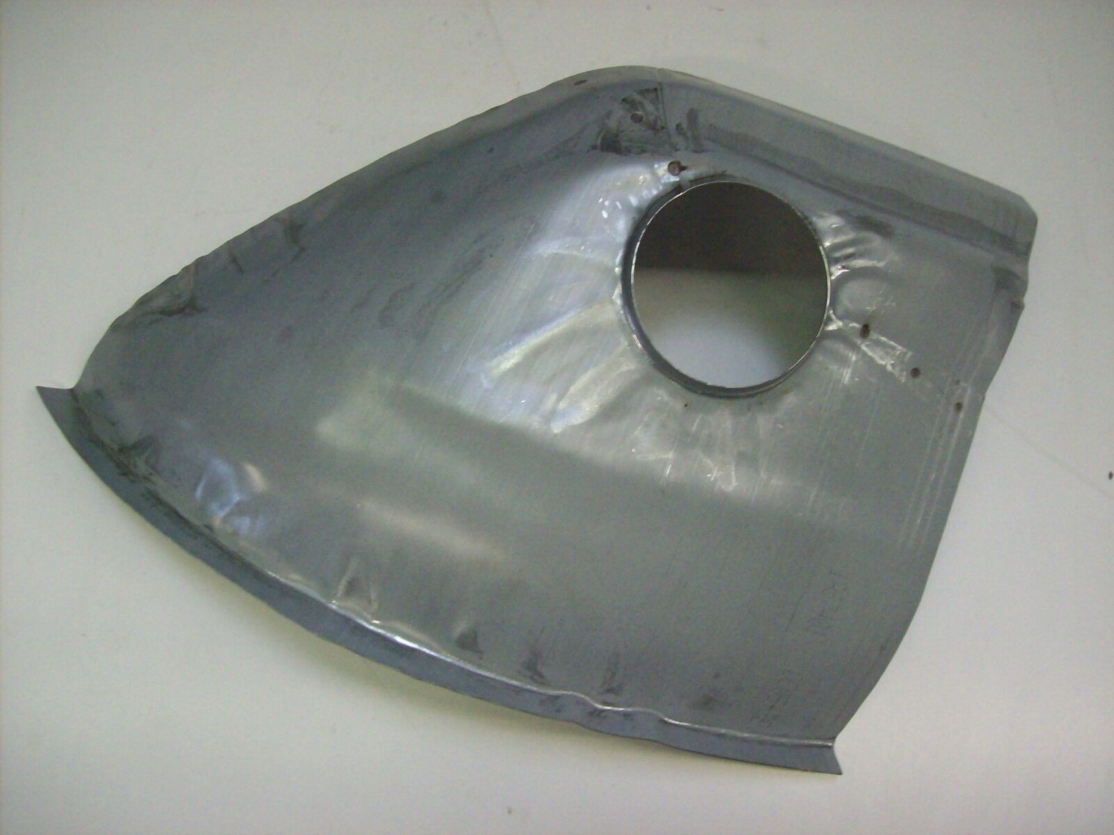 Radkastenblech Federbeinblech Radkasten hinten rechts passend für BMW 1502 - 2002 E10 E6