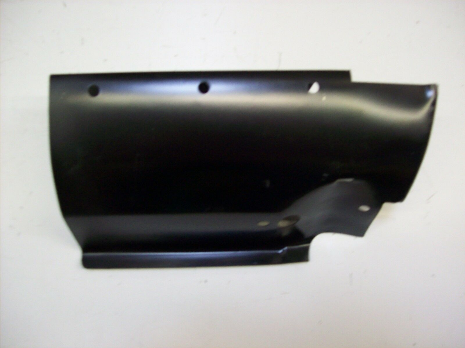 Schweller Schwellerspitze hinten links passend für Mercedes W114 W115 /8 Limousine Bj. 68-77