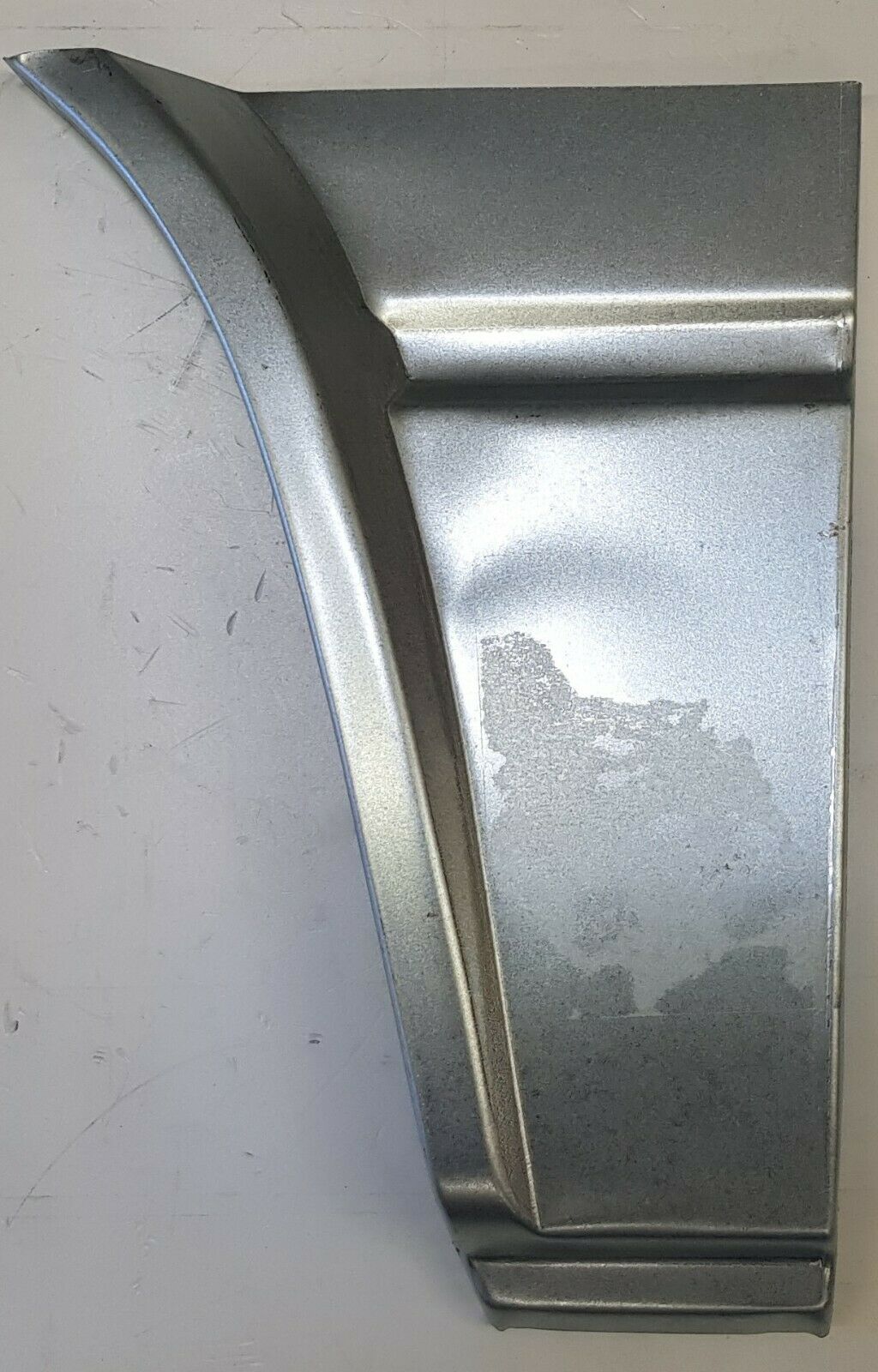 Radlaufecke Radlauf Kotflügel hinten rechts vor dem Hinterrad passend für VW Bus T3 Bj.79-92 