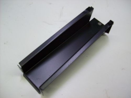 Querträger unter Boden vorn links / rechts passend für Volvo Amazon 