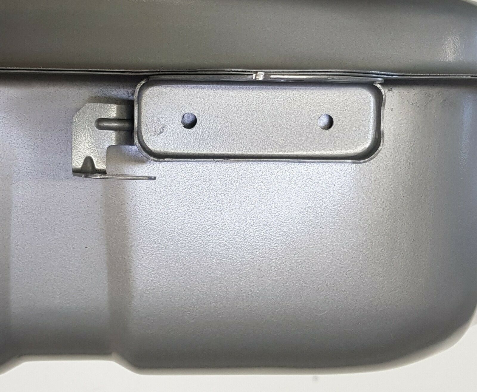 Tank Benzintank Kraftstofftank passend für Mitsubishi Lancer CS Bj. 03