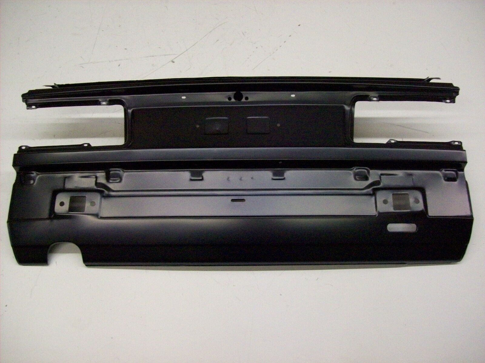 Heckblech Heckschürze komplett passend für **Limousine** BMW 300Serie E30 87- 