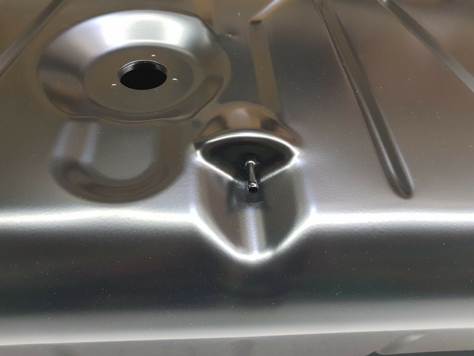 Tank Kraftstofftank Benzintank passend für Mercedes R107 280-560SL Bj. 71-89
