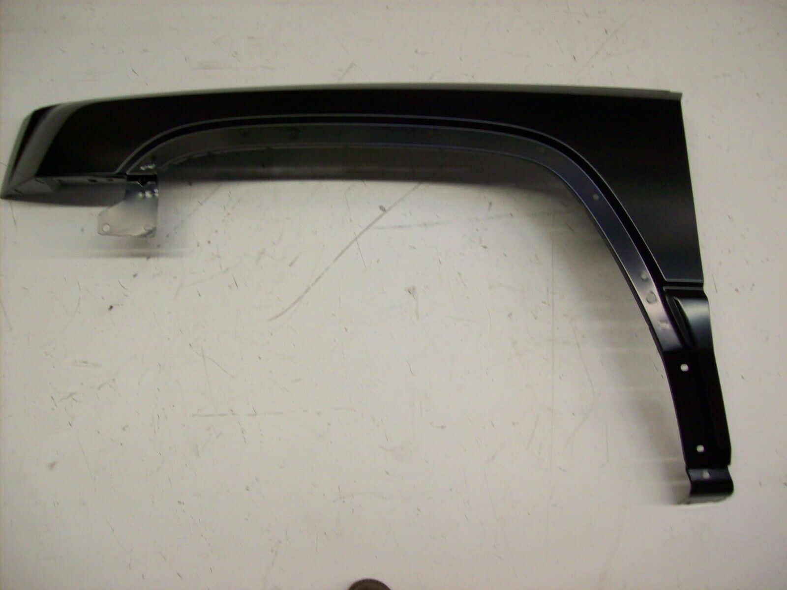 Jeep Commander XK Bj. 06 passend für Kotflügel vorne links 