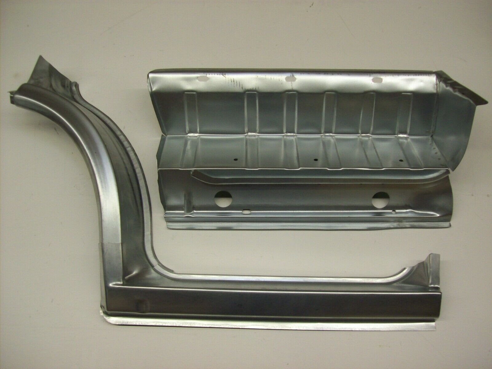 Einstiegblech Kniestück Schweller Einstieg Set vorne links 3tlg. passend für VW T4 Bj. 90-04